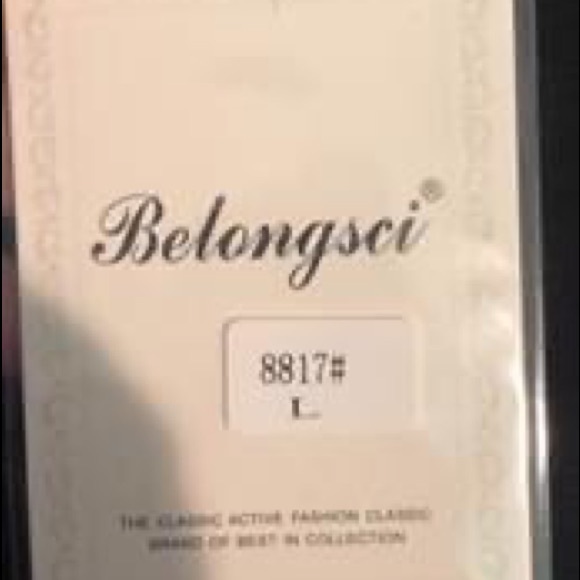 Black Dress - Picture 6 of 6